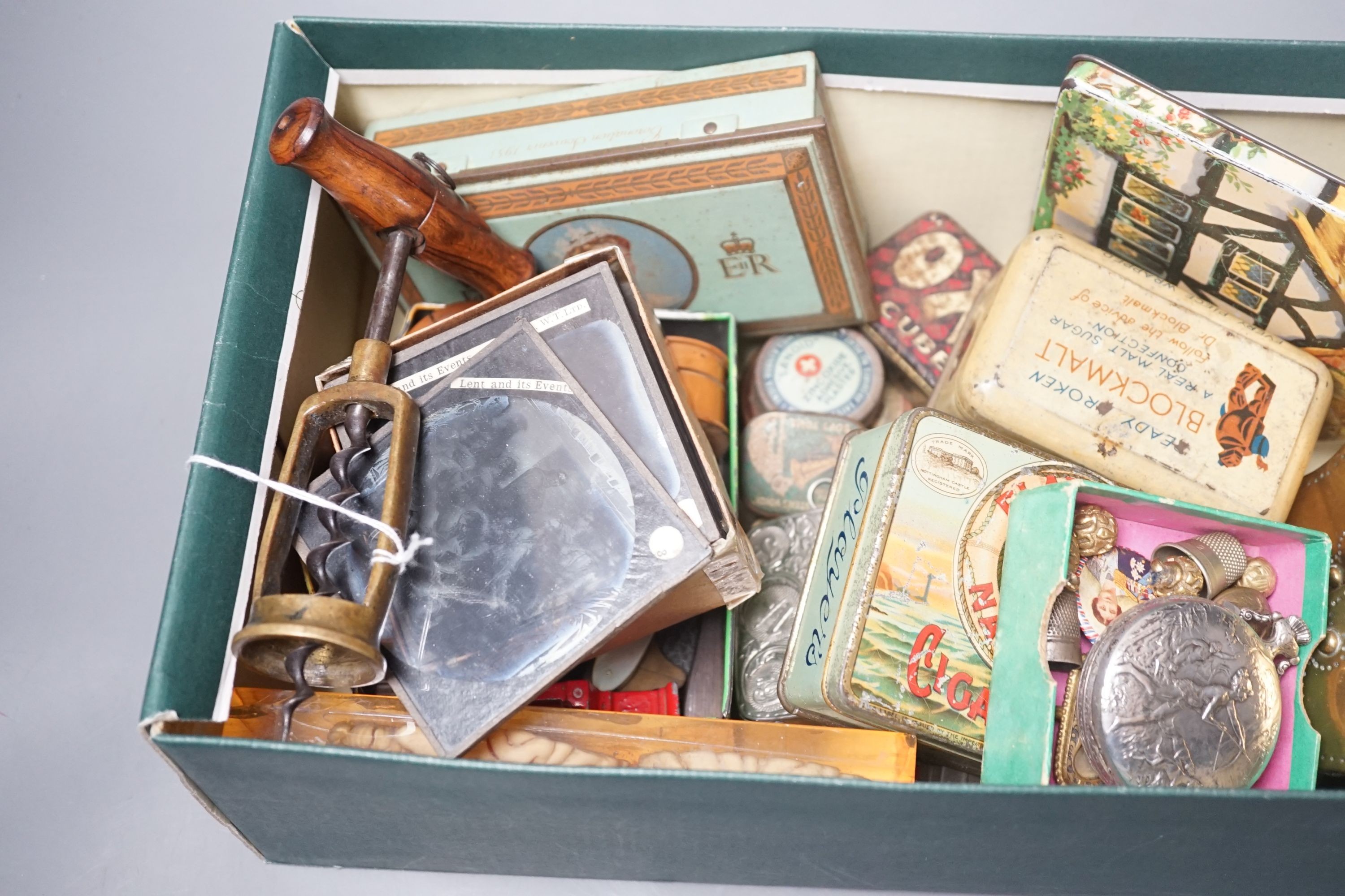 A mixed group of 19th and 20th century collectables, pocket watches, etc.